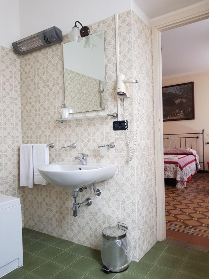 B&B Alla Torretta Bellagio Esterno foto